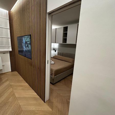 Bilocale Luxury A 50 Mt Dalla Stazione Di Milano Daire Dış mekan fotoğraf