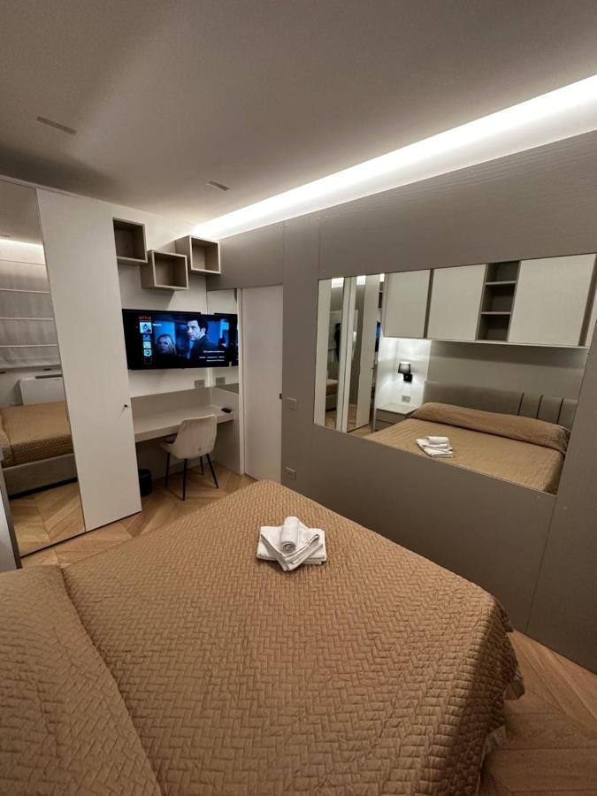 Bilocale Luxury A 50 Mt Dalla Stazione Di Milano Daire Dış mekan fotoğraf